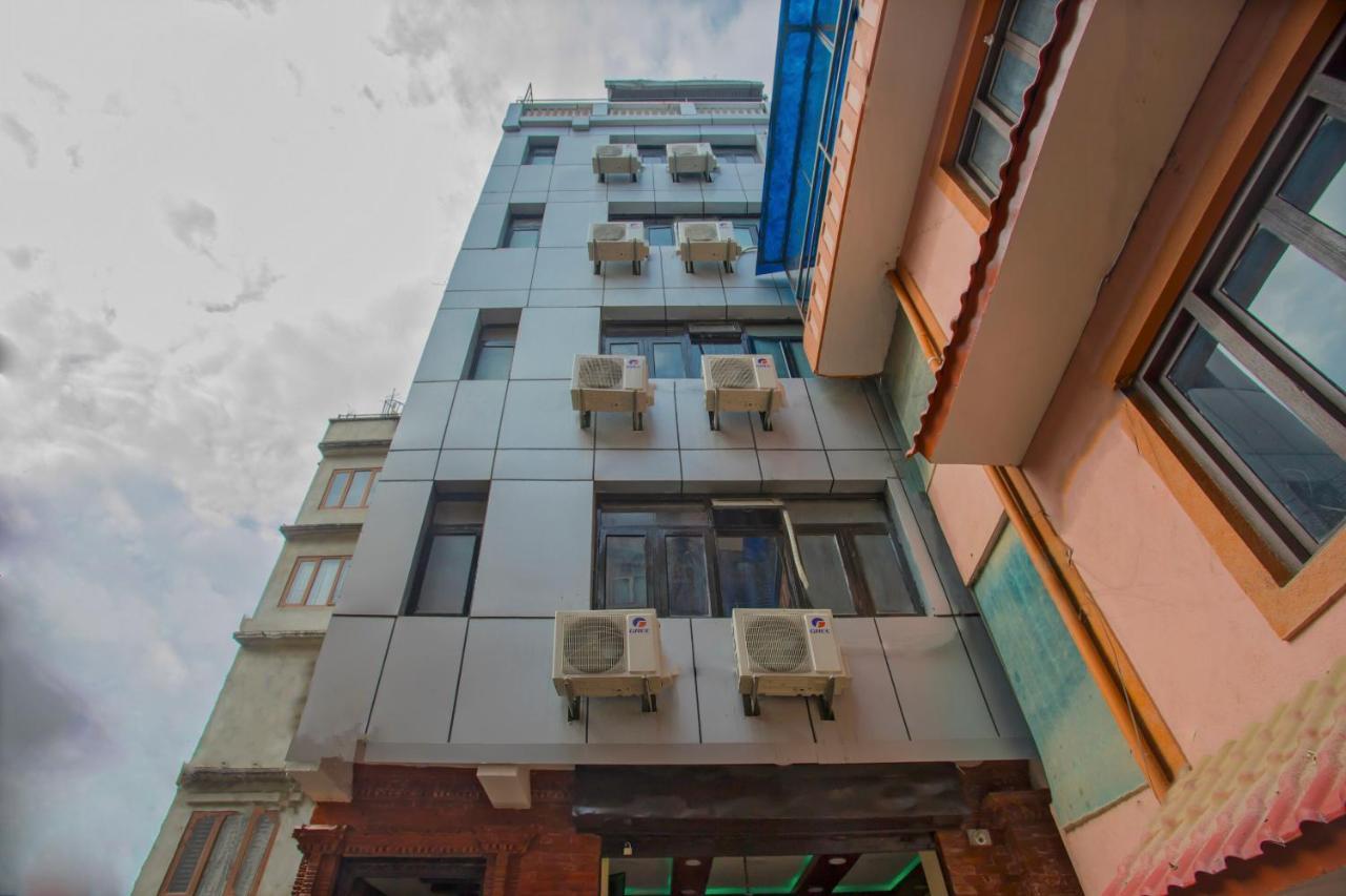 Oyo Hotel Antique Kutty Kathmandu Exterior foto